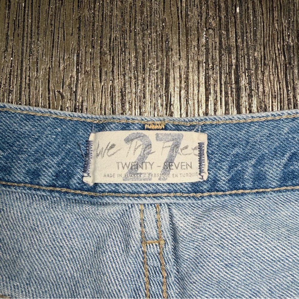 Free People We The Free Women's High Rise Cut Off Distressed Denim Shorts Sz 27 - Picture 5 of 7